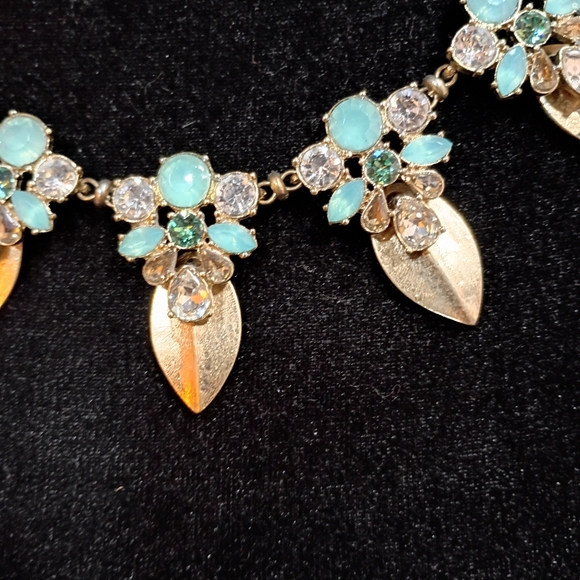 Mythologie Rhinestone Necklace 17 Inch With Antique Gold Tone - Picture 2 of 3